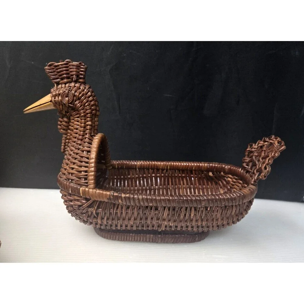 Vintage Wicker Rattan Rooster Chicken Basket Planter Handwoven Farmhouse Decor